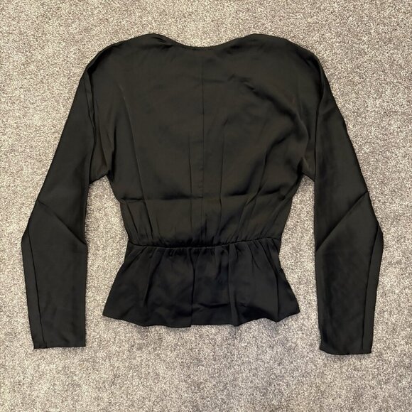 Express Women's Satin Draped Top Size XS Black Long Sleeves Faux Wrap NWT $58 - Picture 11 of 16